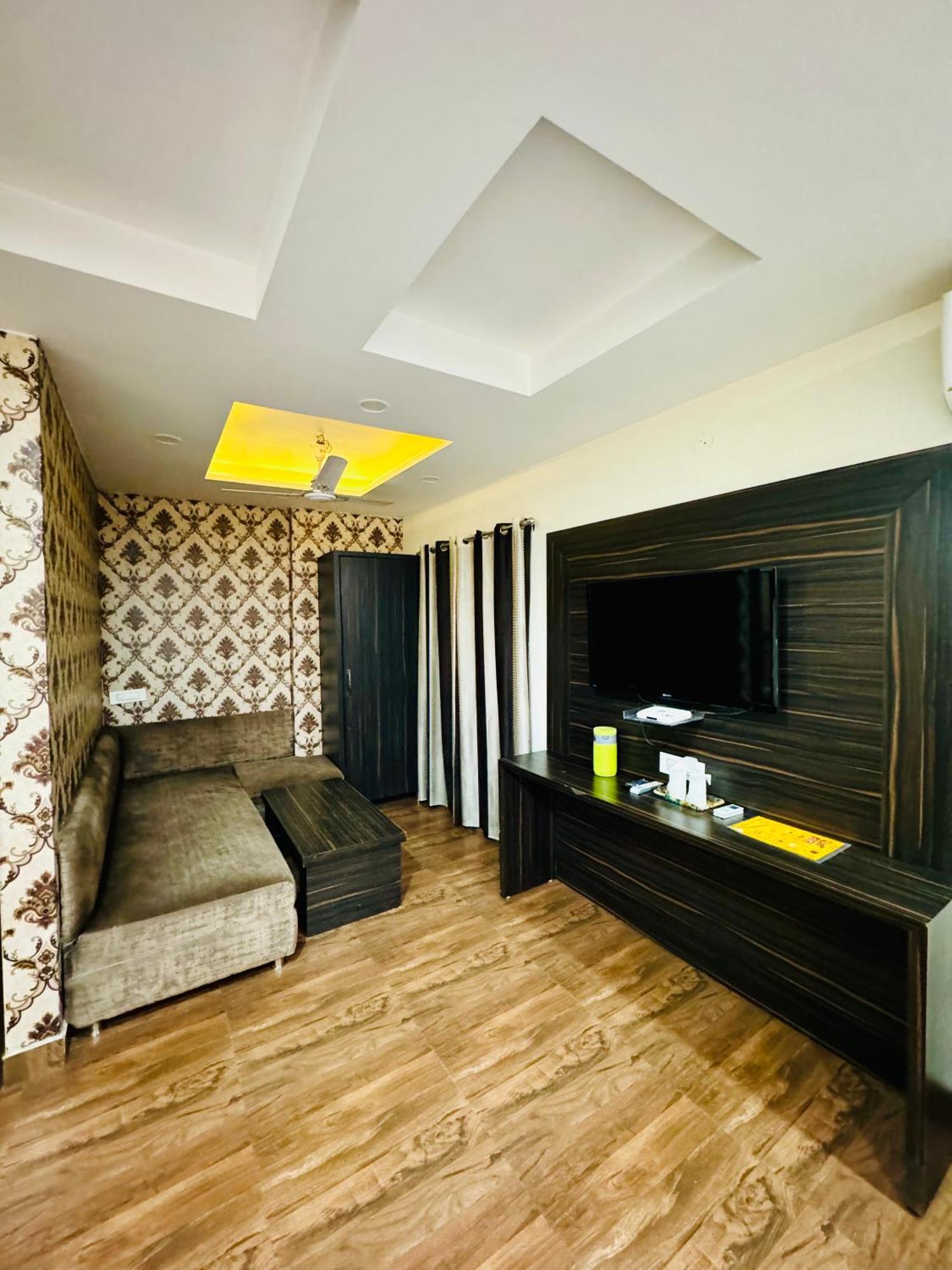 Hotel Kabir Residency Amritsar Exteriér fotografie